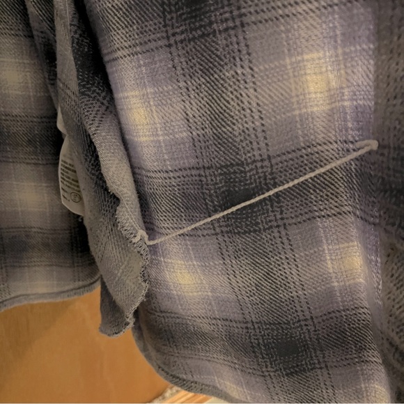 Hollister Plaid Long Sleeve Button Down Flannel Shirt Women's Pocket Size LG - Picture 7 of 9